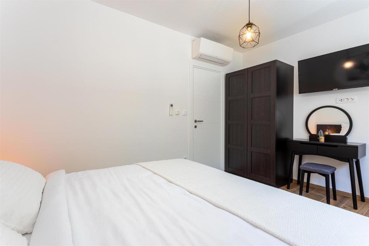 Villa Manhattan Dobrinj Eksteriør bilde