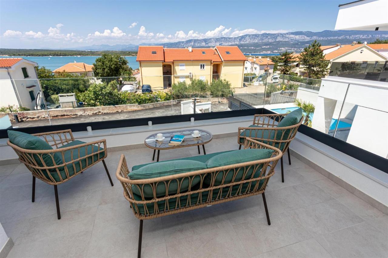 Villa Manhattan Dobrinj Eksteriør bilde
