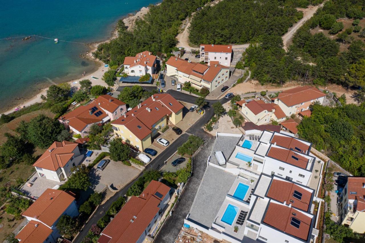 Villa Manhattan Dobrinj Eksteriør bilde